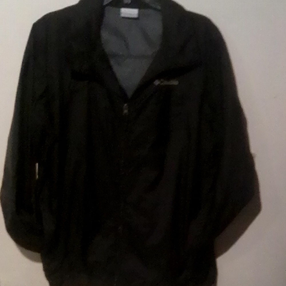 Columbia Black Windbreaker Jacket Classic Fit